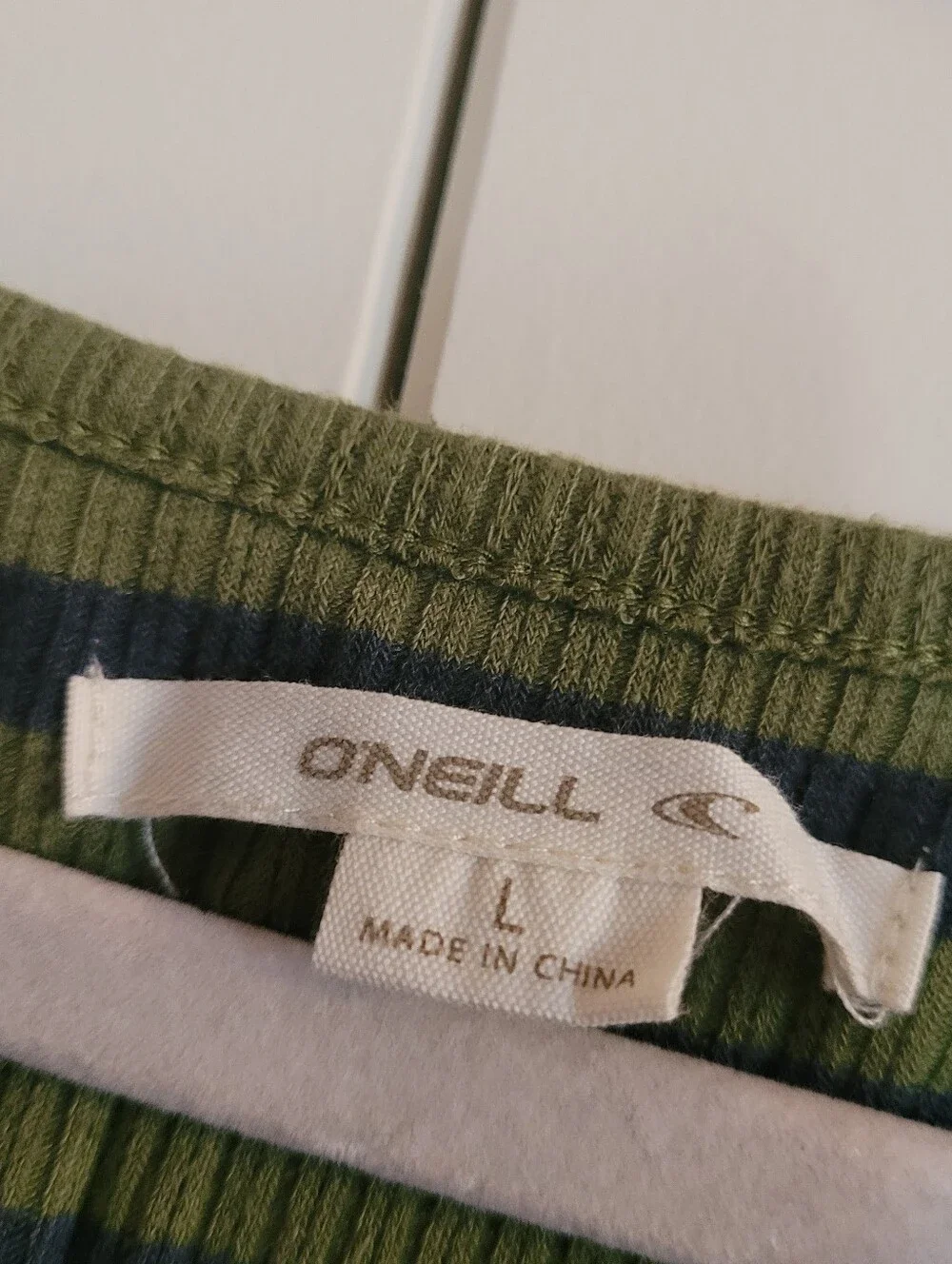 New Without Tags Striped Olive and Navy Ribbed Tank Top Oneill - Picture 3 of 4